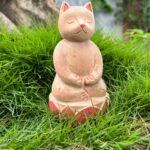 luci cat meditating cat statue 9.jpg